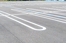 駐車場区画線 白線ライン引き